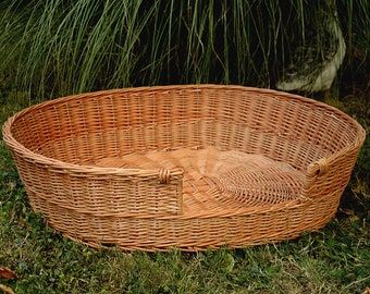 Medium/Large Dog Bed, Large Dog Basket, Wicker Dog Furniture, Natural Material Dog Bed, Wicker Dog Bed, Willow Pet Basket, Large Cat Bed
