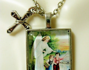 Guardian angel pendant and chain - AP28-034