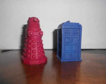 Dr. Who Inspired Crayons a Tardis and a Dalek