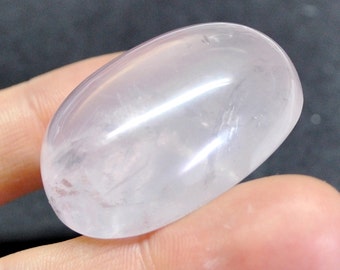Rose Quartz, Natural Gemstone, High Dome Oval Cabochon, Cut in Montreal AAA - 40.0 x 30.0 x 14.0 mm - 137.8 ct - 1600819-01