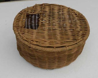 Neat Old Wicker Trout Fishing Creel