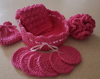 Hand Crocheted 100 % Cotton Spa set. 10 Piece Facial Set. 1 Facial Wash Cloths, 6 Scrubbies & Basket. 1Soap saver. 1 Crochet Puffy.