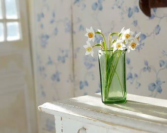 TO ORDER - Daffodils, scale 1/12, dollhouse decor, dollhouse flowers, dollhouse miniatures