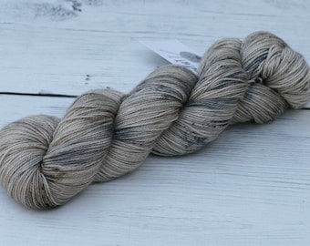 Hippogriff - 80/10/10 - Superwash Merino - Cashmere - Nylon - 435 Yards - MCN Sock Yarn - Speckled - Neutral - Beige - Gray - Ready To Ship