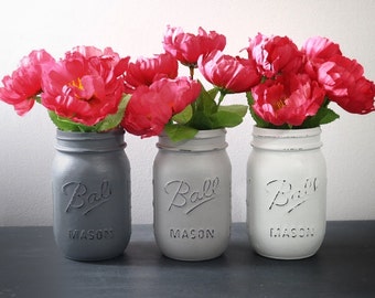 Spring Set of 3 Pint Size Painted Ball Mason Jars, Wedding Decor, Home Decor, Wedding Centerpiece, Table Topper, Valentine Decor, Rustic