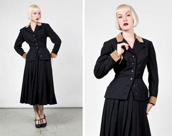 Vintage 1950s New Look Wool Suit with Nipped Waist and Contrasting Brown Accents by Bass New York size Medium