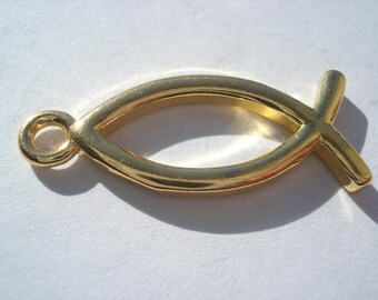 26mm Copper Charm, Jesus / Christian Fish Ichthys Charm, Gold Plated Hollow Charm, Half-Price Gold Plated Charm!! C220