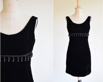 1960s velvet sheath dress | size small | sleeveless | lbd little black dress | 1960s vintage dress