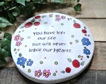 Memorial Stepping Stone / garden stepping stone / memorial gift / handmade cement stepping stone / gift for her / gift for him / hearts