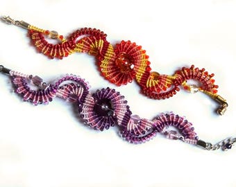 PDF Tutorial macrame bracelet "Valkyrie" step by step digital ombre gradient wing wings threads boho