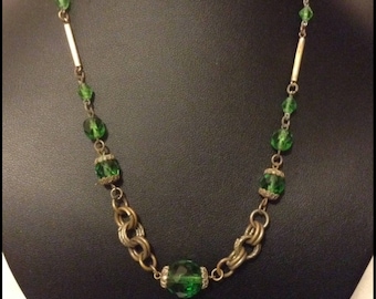 Vintage Edwardian Czech green crystal necklace
