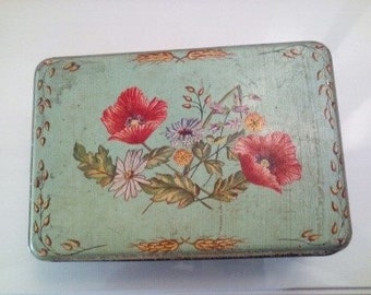 vintage tin box