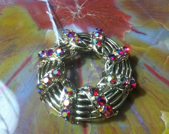Vintage AURORA BOREALIS Rhinestone Round Brooch Pin