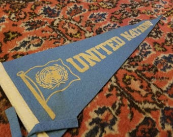 Vintage United Nations, NYC Souvenir Pennant