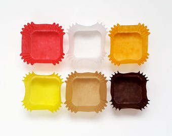 200 color paper baking cups oven safe,square baking cups,parchment cups,small paper trays,cute baking cups,cute paper trays,bar paper trays