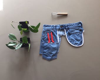garden belt apron, fannypack, blue denim apron, hip bag, gift for her, denim utility belt, hippie festival hip pockets belt, jeans fannypack