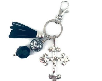 Hammered Cross Key Chain/Cross Key Chain/Religious Key Chain/Christian Key Chain/Religious Gifts/Small Group Gifts/Christian Gifts