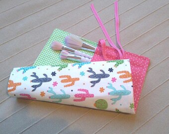 Cactus Make-Up Brush Roll