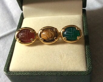 VINTAGE CARVED SCARAB Brooch - Hand carved Jade, Tiger eye-Gold plated-Genuine stone-Vintage design