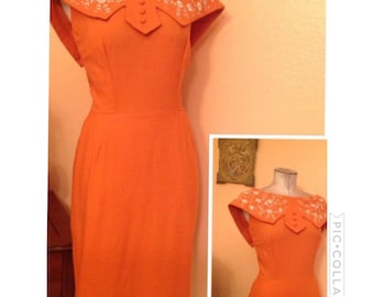 Vintage 1950s peach dress with floral embroidered S/M