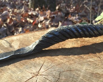 Cable damascus oyster knife w/ bottle opener