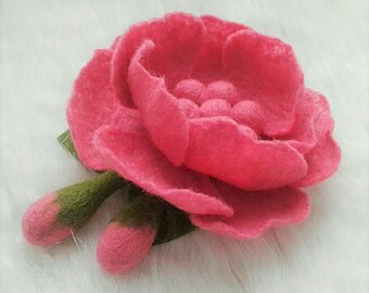 Felted flower brooch, Ledies accecorie, Felt flower, Pink felted brooch, Elegant brooch for women, Felt brooch, Wool felted jewelry for girl