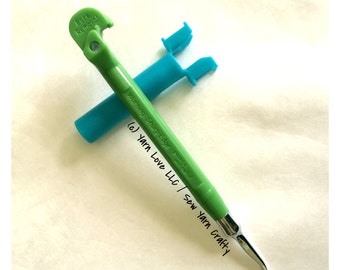 Rainbow Loom Metal Hook - Green Handle