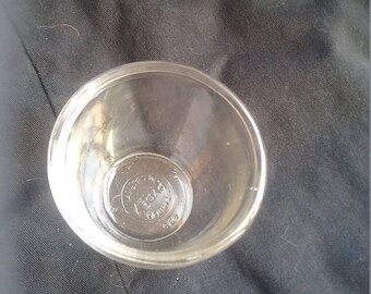 Vintage Pyrex Bowl #425