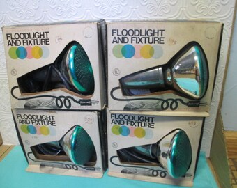 VINTAGE GREEN FLOODLIGHTS and fixture- lot of 4 Weatherproof 150 Watt Flood Lights