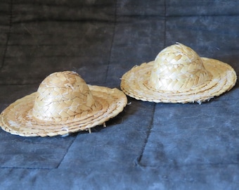 set of 2 round top straw hats,4"diameter,sun hat,scarecrows,gardener,doll-making,crafts,farmer,teddies