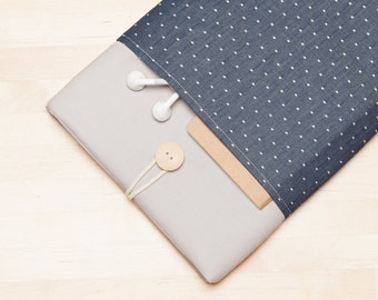 Macbook case / Laptop sleeve / 13 inch macbook air case, Macbook pro case, padded with pockets - Blue dots in grey -
