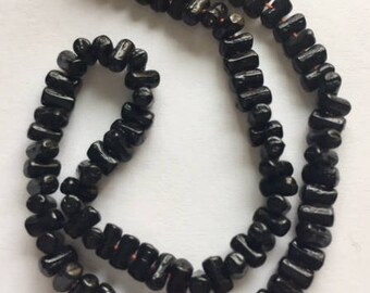 Vintage Glass Beads - Black - 95 Beads