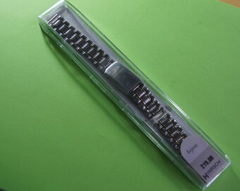 The brand Hirsch 12/16 mm bracelet