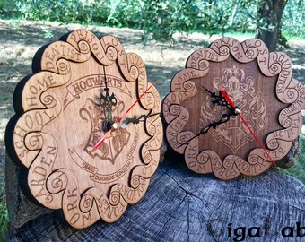 Weasley Wooden wall clock - Harry Potter