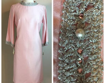 Vintage 60's pale Pink Silk Mod Sheath Dress 6