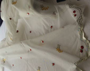 Sheer embroidered for the kitchen with fruit