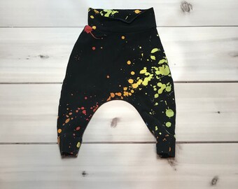 Splatter kids harem pants, hipster harem pants, modern, urban, edgy, urban chic, artsy,