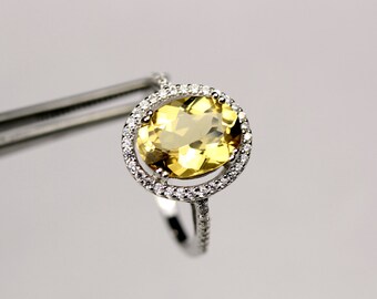 Flawless Yellow Beryl Oval in a brilliantly Accented Sterling Silver Ring