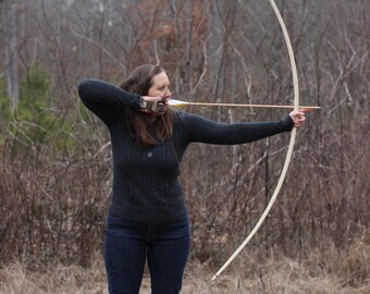 Handcrafted Traditional English Longbow made of hickory