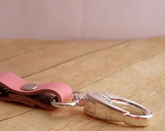 Pink Leather Key Ring, Clip On Keyring, Pastel Pink Leather Keychain, Pink Key Chain, Leather Key Fob, Purse Accessory, Leather Key Holder