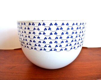 Vintage Kaj Franck Enamel Clover Bowl for Finel Finland