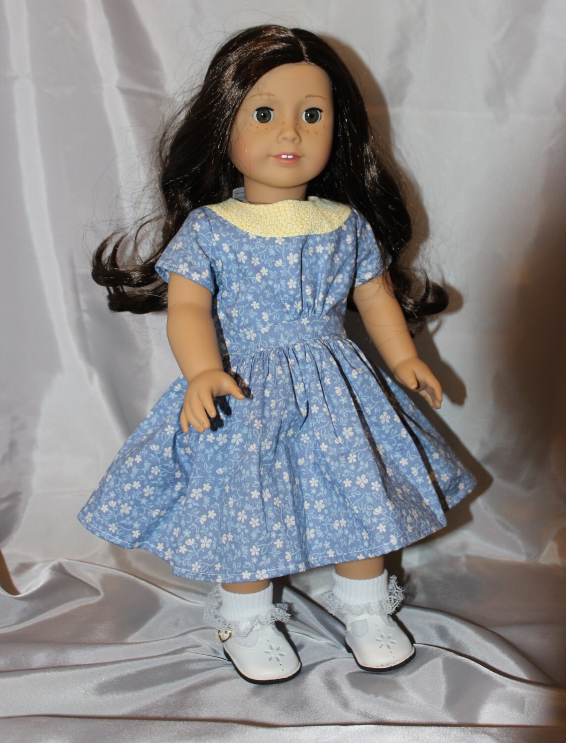 American made 1940s dress fits your 18 inch girl Dolls