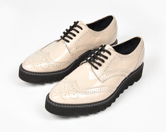 Pink Oxford Shoes, Pink Flats, Womens Lace Shoes, Platform Oxfords, Womens Platforms, Platform Lace Shoes, Rain Shoes, Classic Shoes