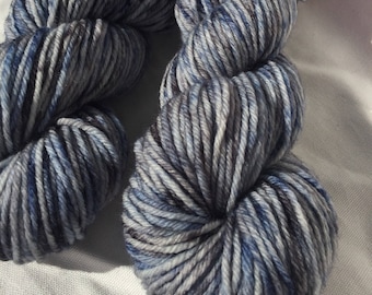 Worsted Weight Yarn - Heather Series 100g