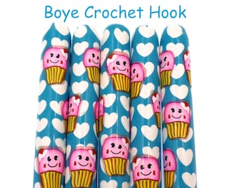 Crochet Hook, Boye Polymer Clay Covered Crochet hook, Cupcake, Kawaii, Hearts