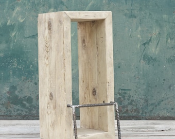 Restoration of recycled wood stool