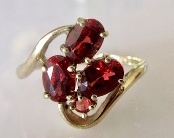 9ct Gold Multi Garnet Cluster Ring