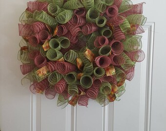 Curly Cue Mesh Fall Wreath
