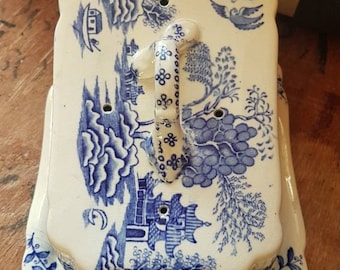 RARE Antique "YANG" Midwinter Porcelon Burslem Cheese Dish- Collectable- England!