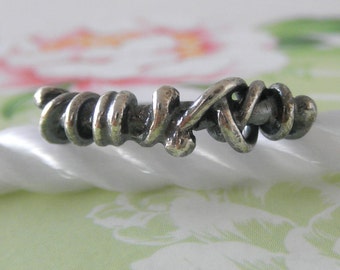 Unico Sterling Silver Oxidized Rustic Ring. Size 6.75